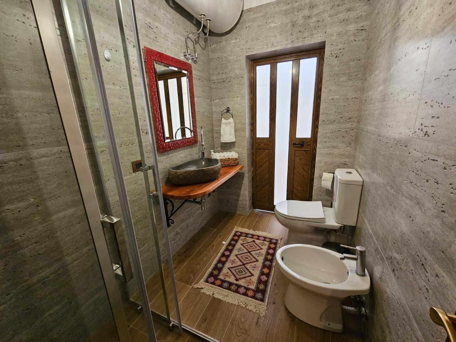 Vila Dani Near Castle And Old Bazar Круя Экстерьер фото